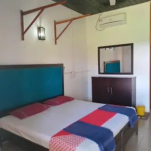 2* Bed & Breakfast Ceylonica