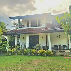 Bed and breakfast Bivora, Negombo